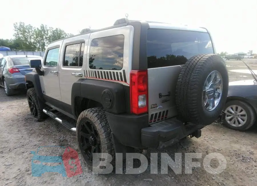 5GTDN13E878162608 Photo# 3 5GTDN13E878162608 Photo# 3