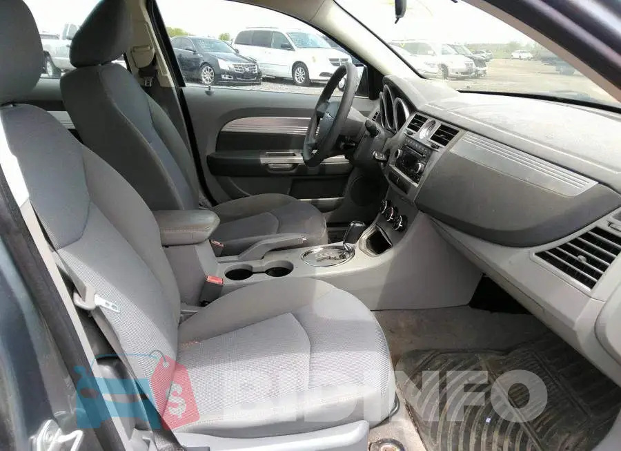 1C3LC56M18N230743 Photo# 5