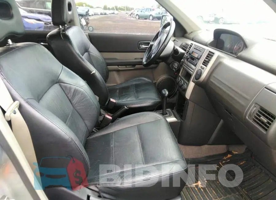JN8BT08V06W207725 Photo# 5
