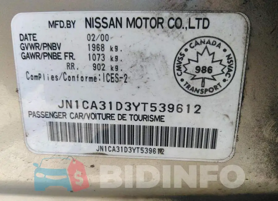 JN1CA31D3YT539612 Photo# 9