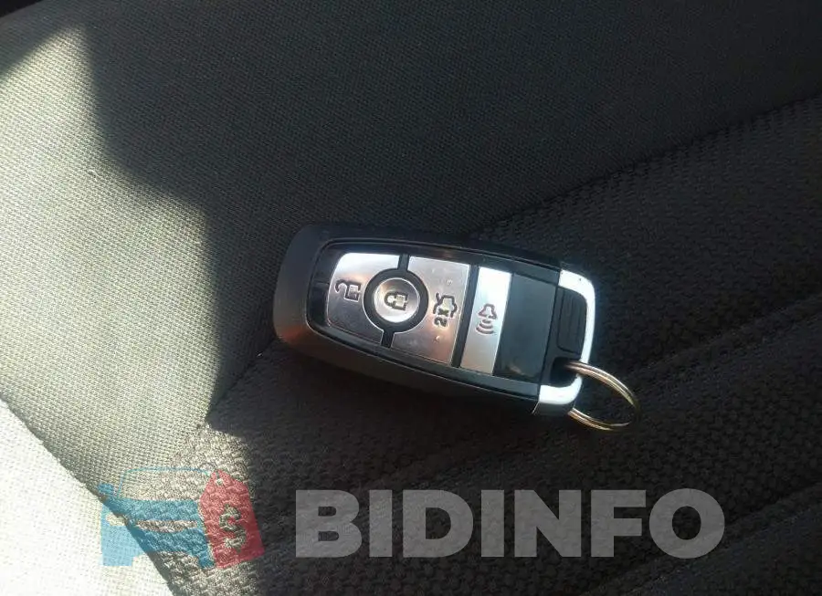 3FA6P0H7XJR112061 Photo# 11