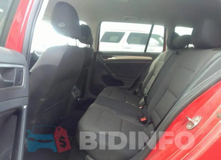 3VW017AU4HM533711 Photo# 8