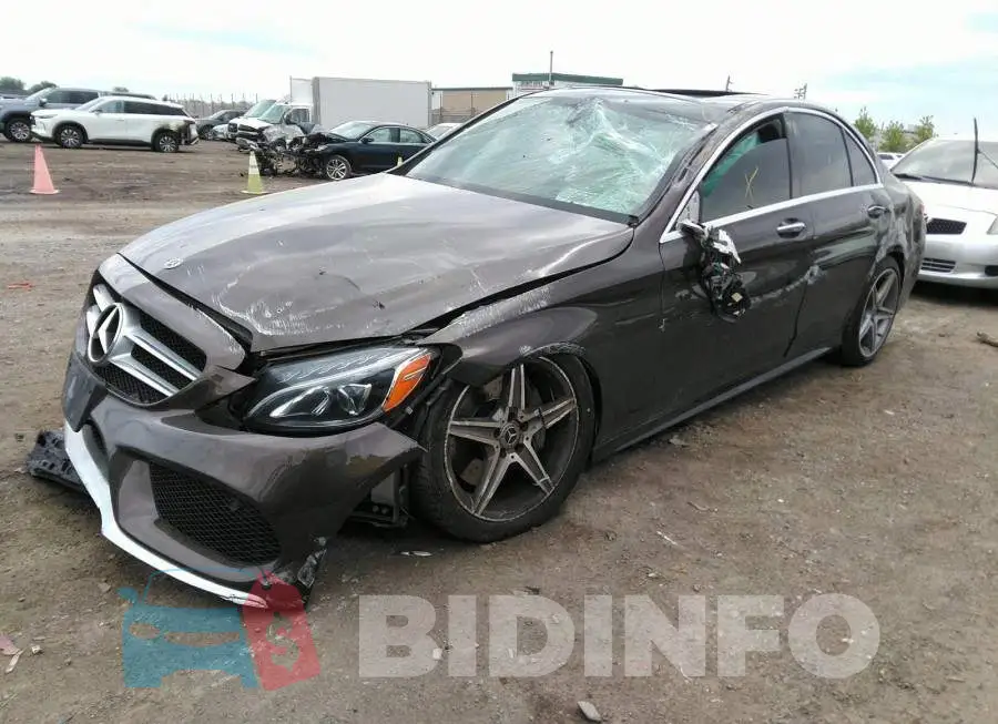 55SWF4KB7JU264722 Photo# 6