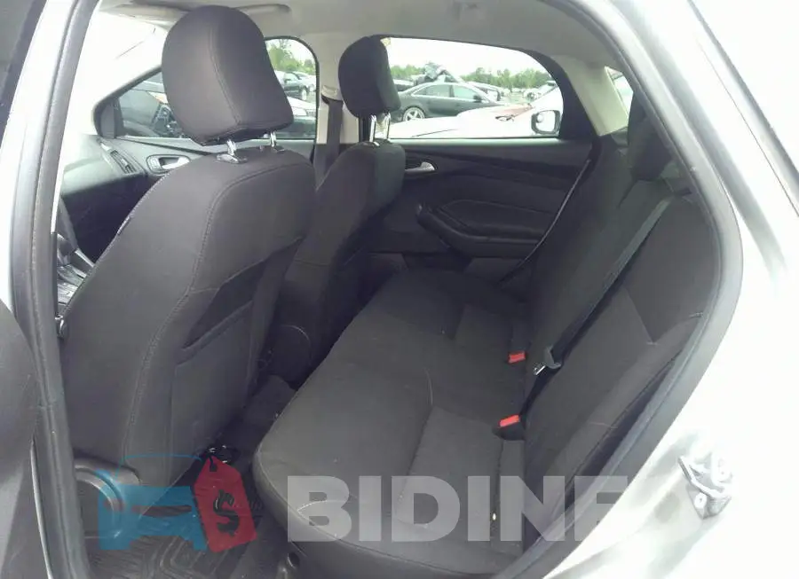 1FADP3F23HL268659 Photo# 8