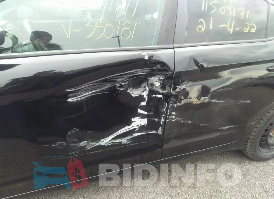 KMHD84LF0HU350181 Photo# 6