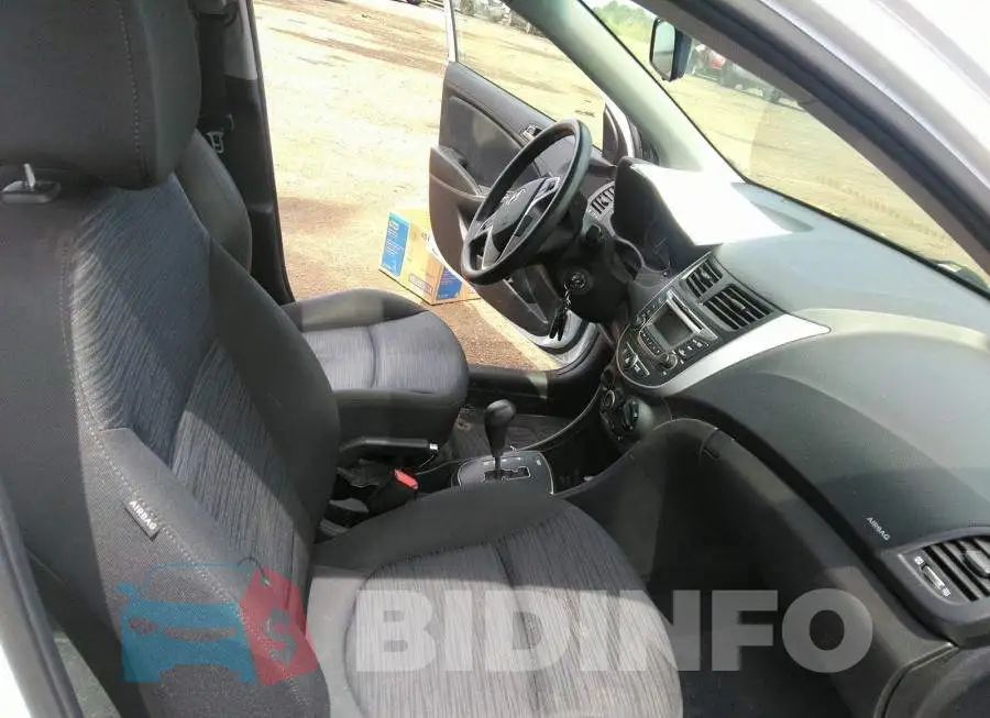KMHCT5AE8HU347166 Photo# 5