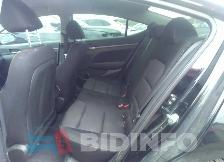 KMHD84LF0HU350181 Photo# 8
