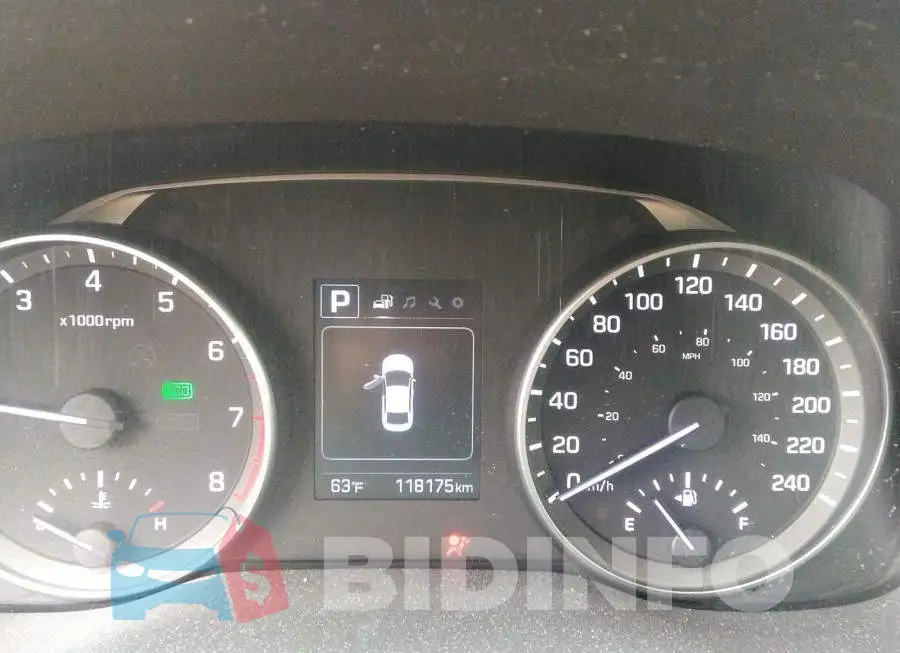 KMHD84LF8HU182452 Photo# 7