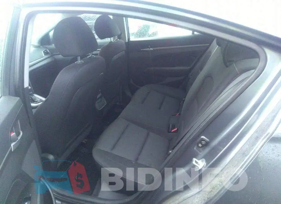 KMHD84LF3HU122787 Photo# 8