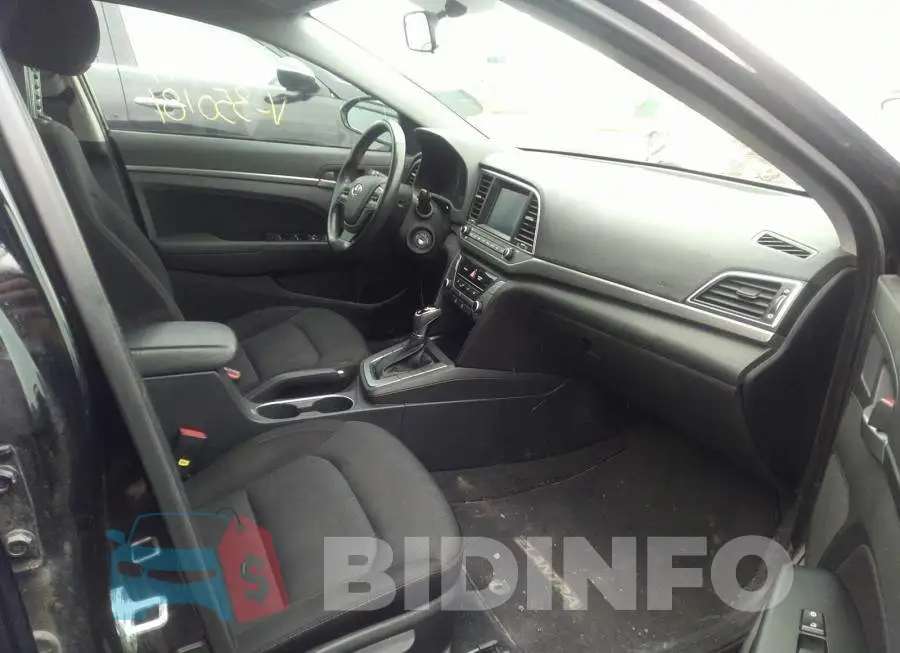 KMHD84LF0HU350181 Photo# 5