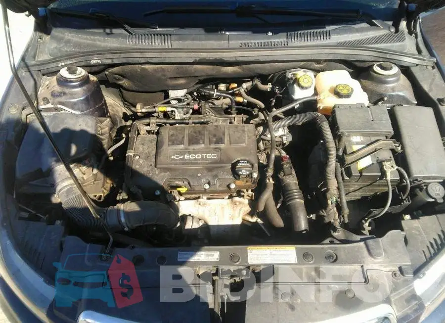 1G1PE5SB7G7137863 Photo# 10