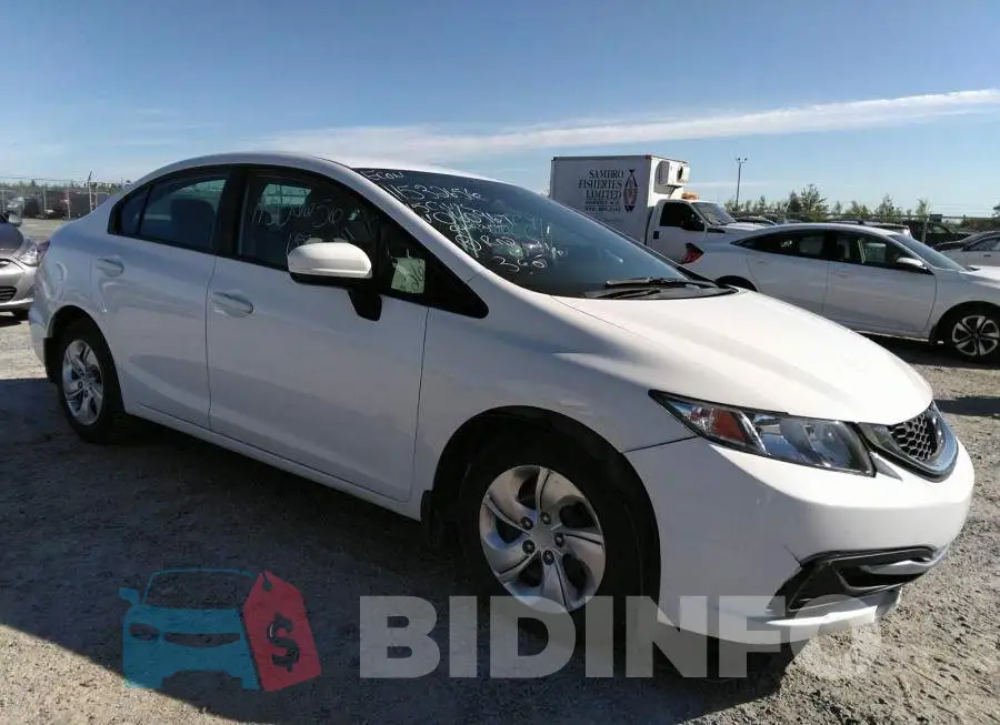 2HGFB2F43FH060967 Photo# 1