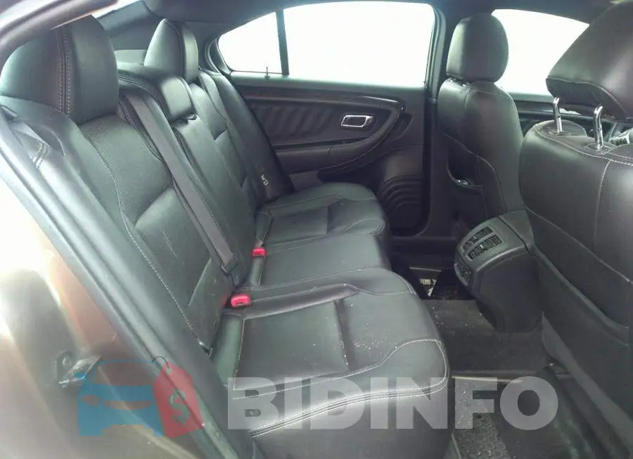 1FAHP2J87FG157738 Photo# 8