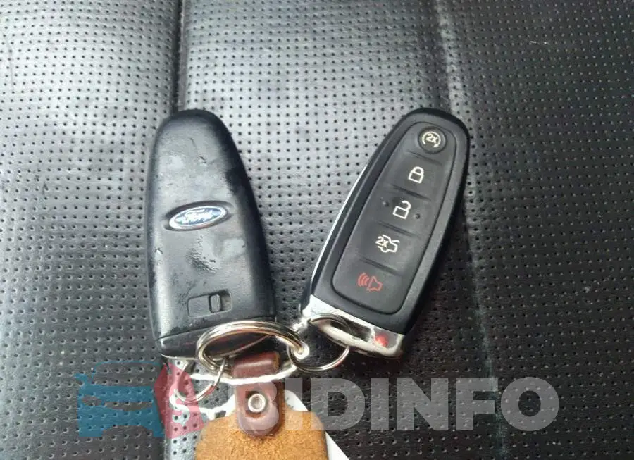 1FAHP2J87FG157738 Photo# 11