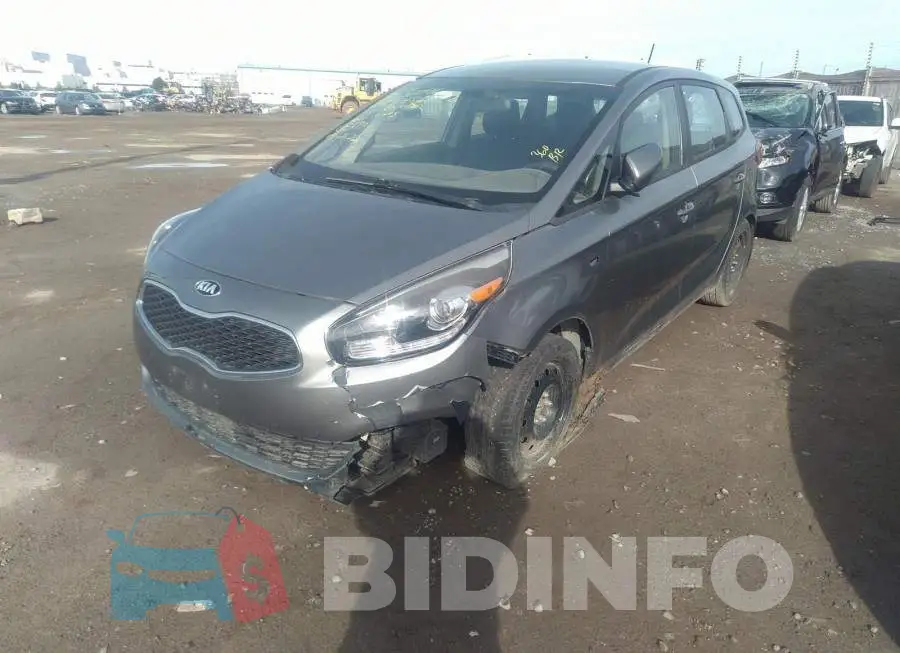 KNAHT8A3XF7083452 Photo# 2