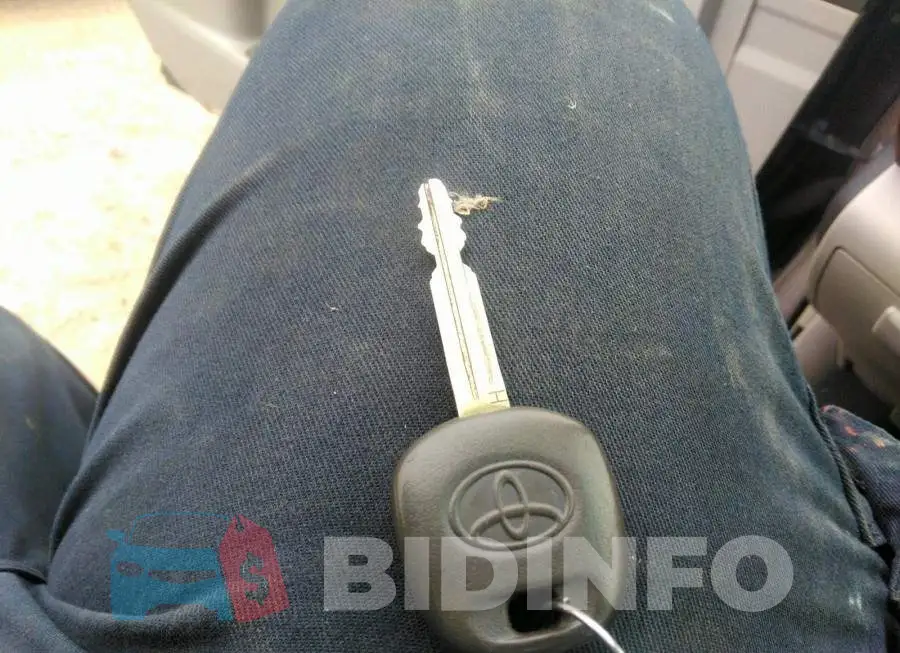 4T1BF1FK1FU053289 Photo# 11