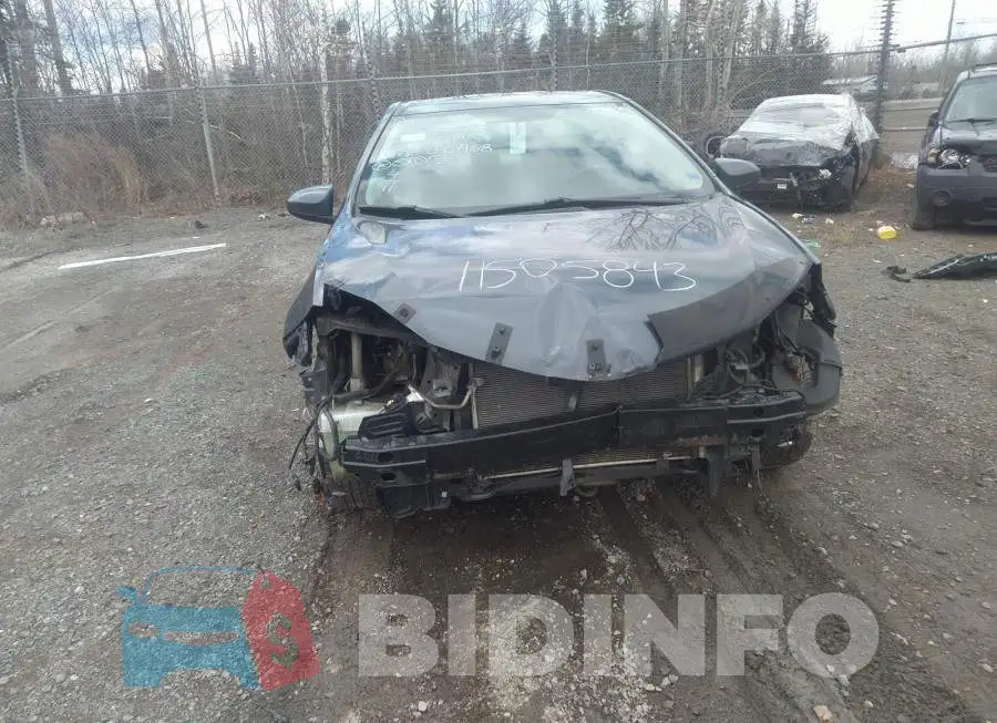 2T1BURHE9FC240468 Photo# 6