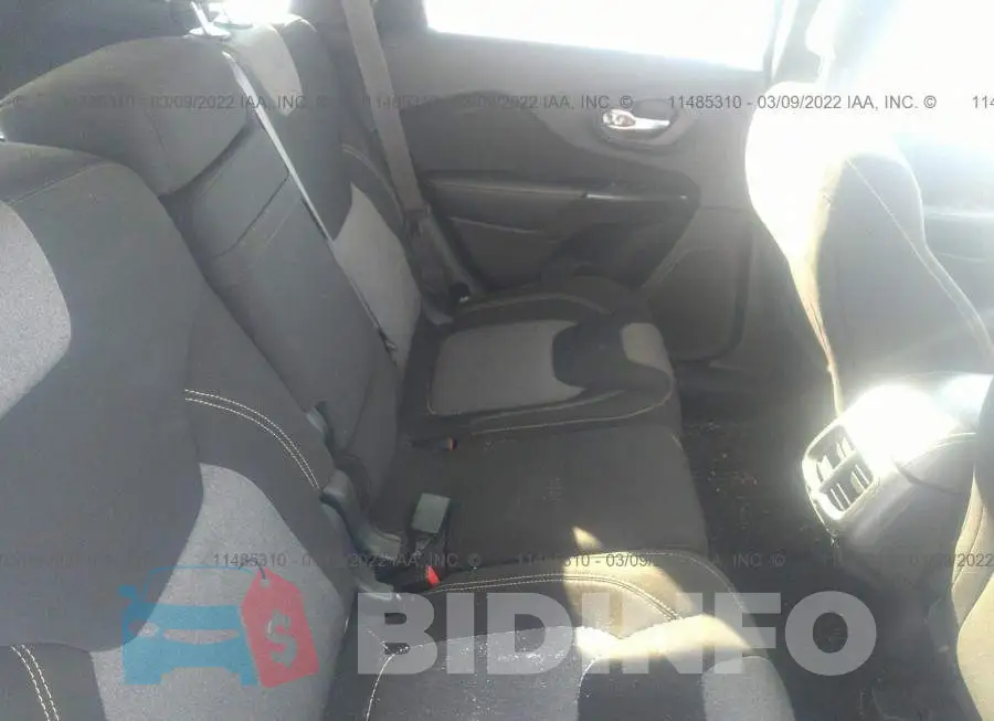 1C4PJMCB3EW251048 Photo# 8