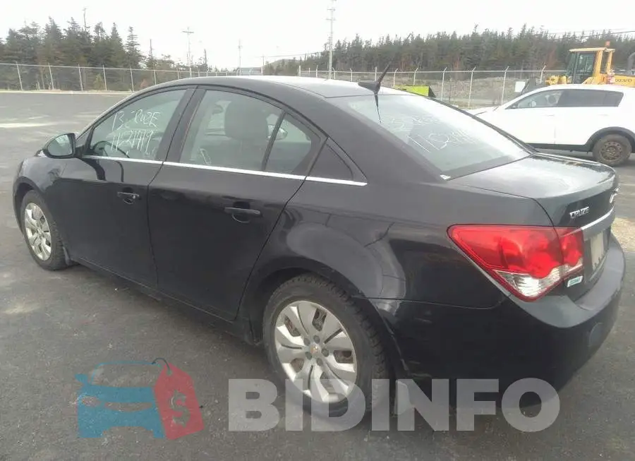 1G1PC5SBXD7196374 Photo# 3