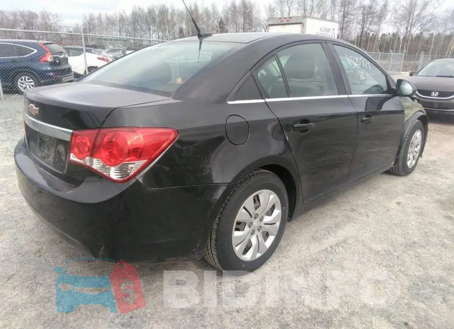 1G1PD5SH4C7130080 Photo# 4