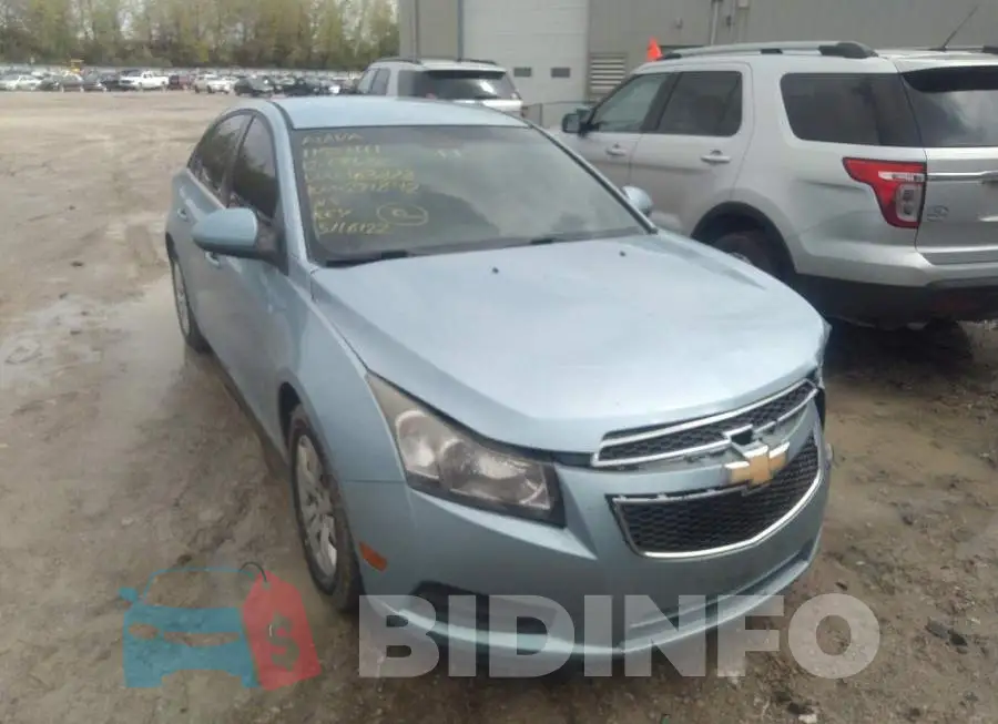 1G1PF5SCXC7163888 Photo# 1