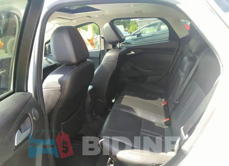 1FAHP3H21CL398124 Photo# 8