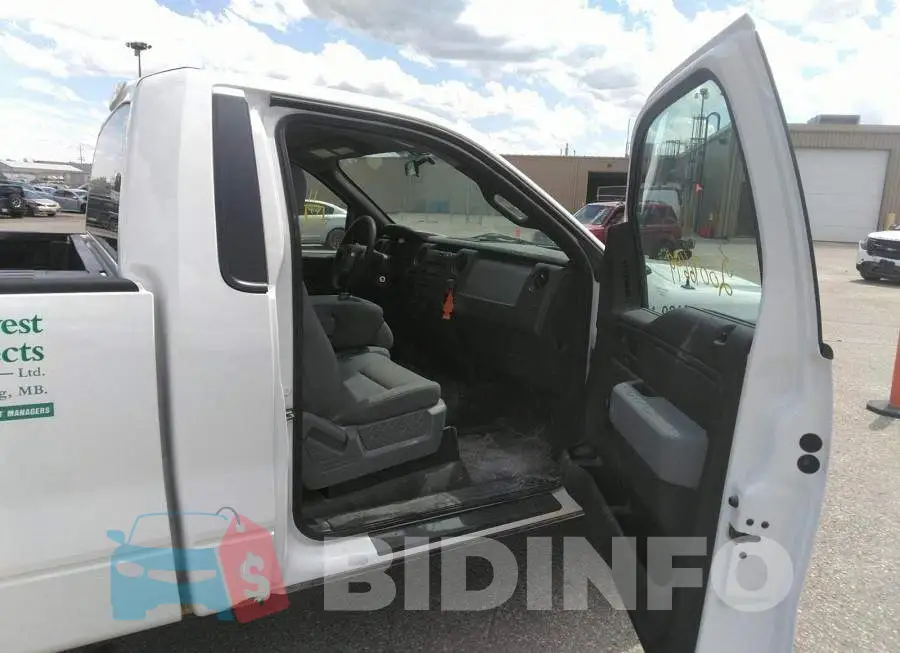 1FTMF1CM6BKD82756 Photo# 5
