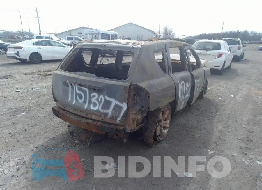 1J4NF4FB1BD135563 Photo# 4