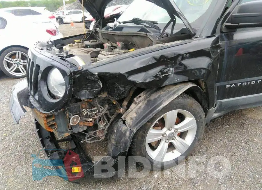 1J4NF2GB2BD127815 Photo# 6