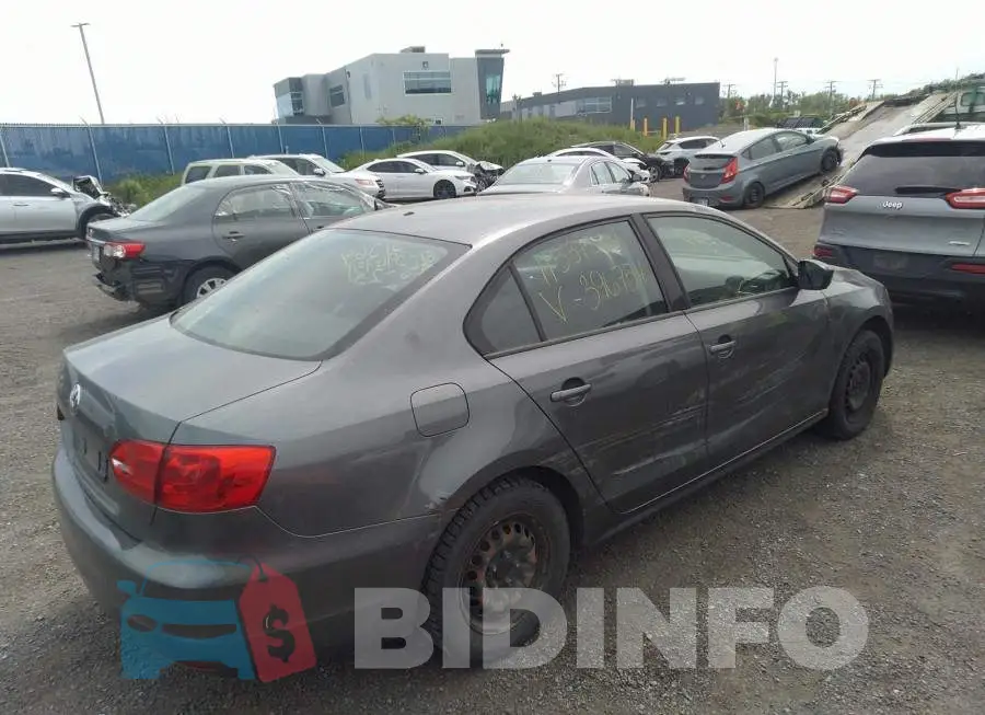 3VW1K7AJ6BM396754 Photo# 4