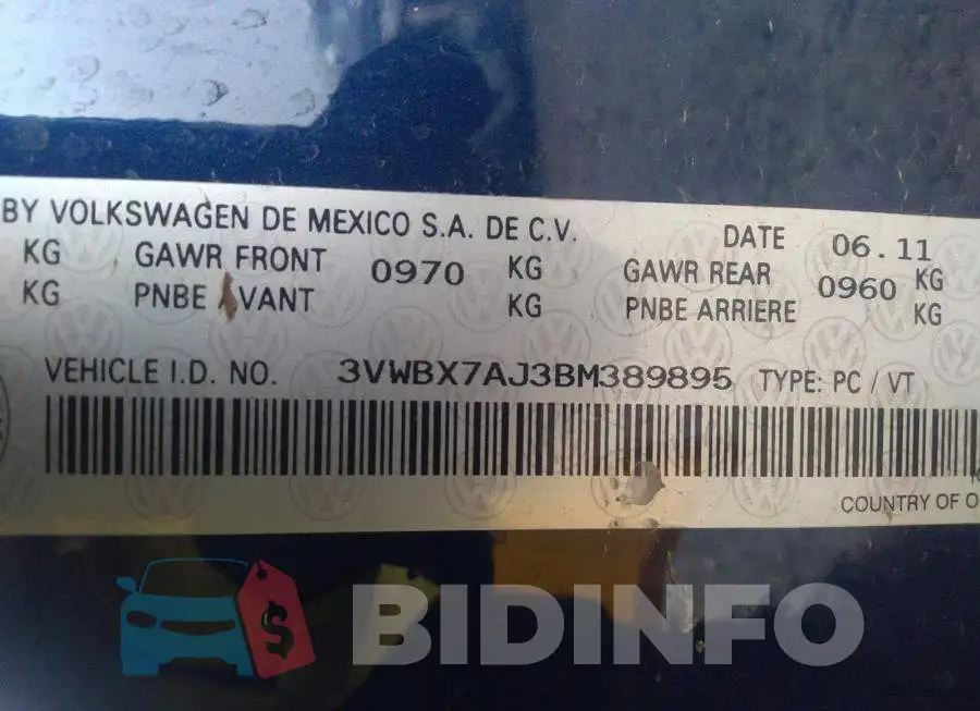 3VWBX7AJ3BM389895 Photo# 9