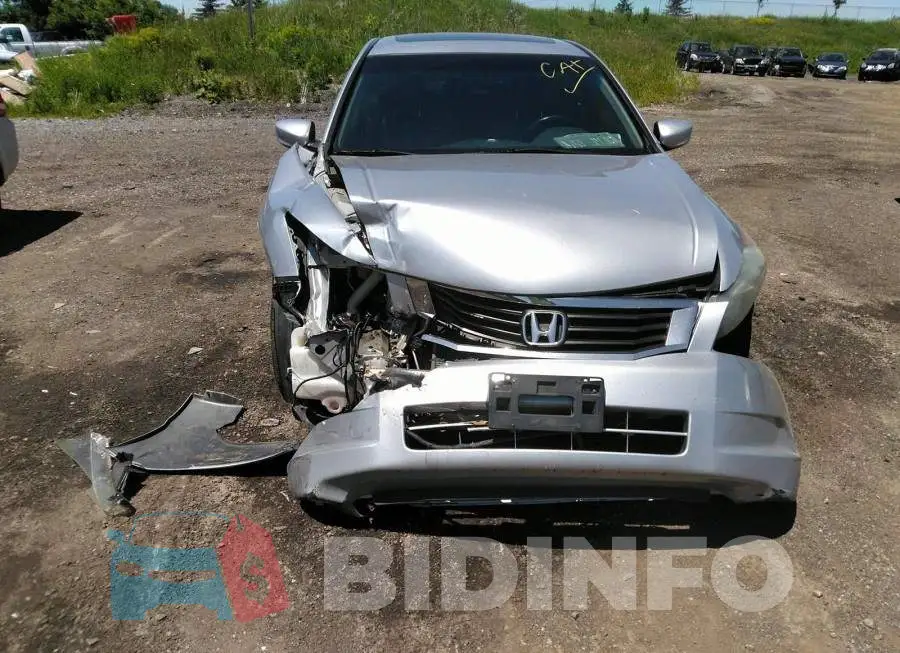 1HGCP2F86AA804527 Photo# 6