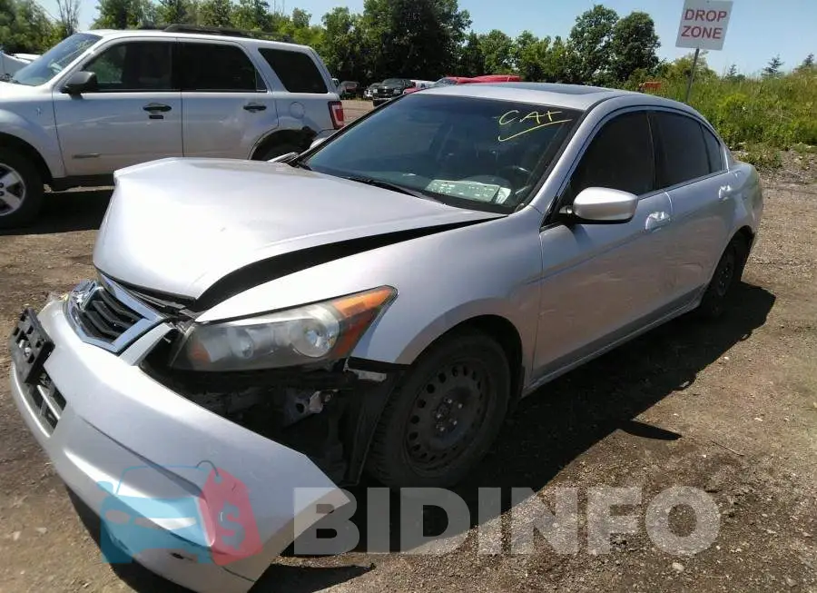 1HGCP2F86AA804527 Photo# 2