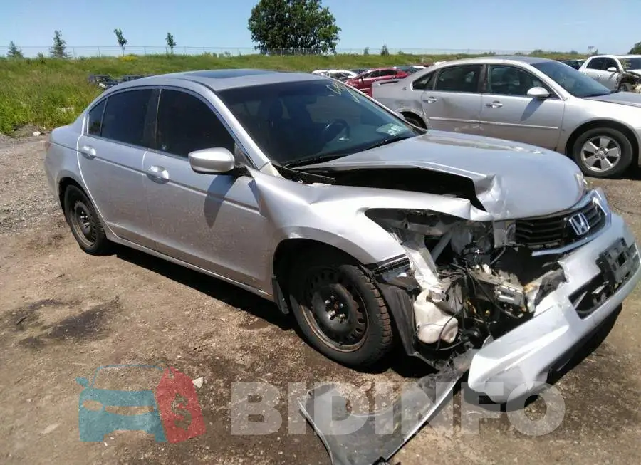 1HGCP2F86AA804527 Photo# 1
