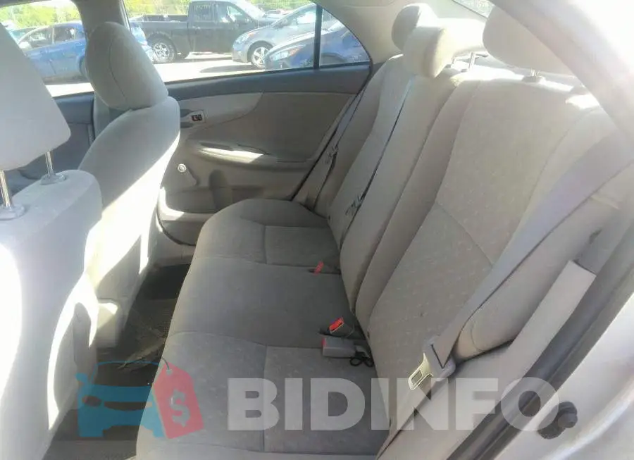 2T1BU4EE0AC311086 Photo# 8