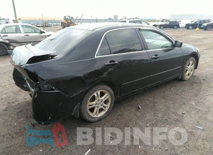 1HGCM55747A812055 Photo# 4