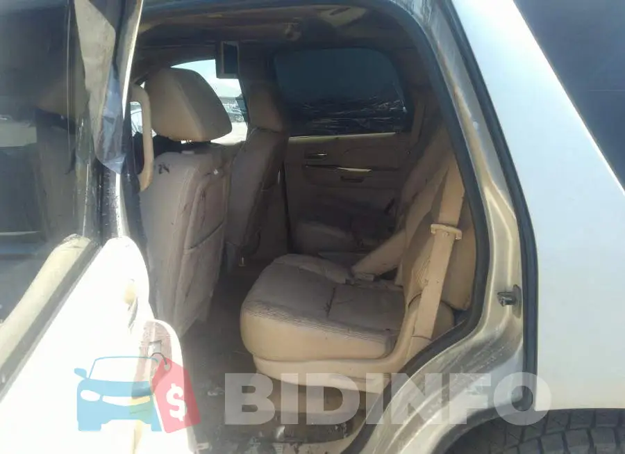 1GYFK63837R389208 Photo# 8