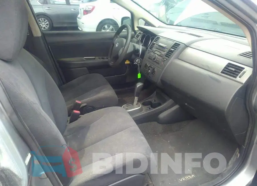 3N1BC11E17L418874 Photo# 5