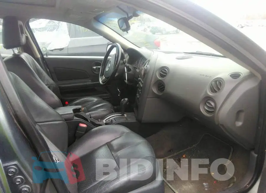 2G2WS522451141914 Photo# 5