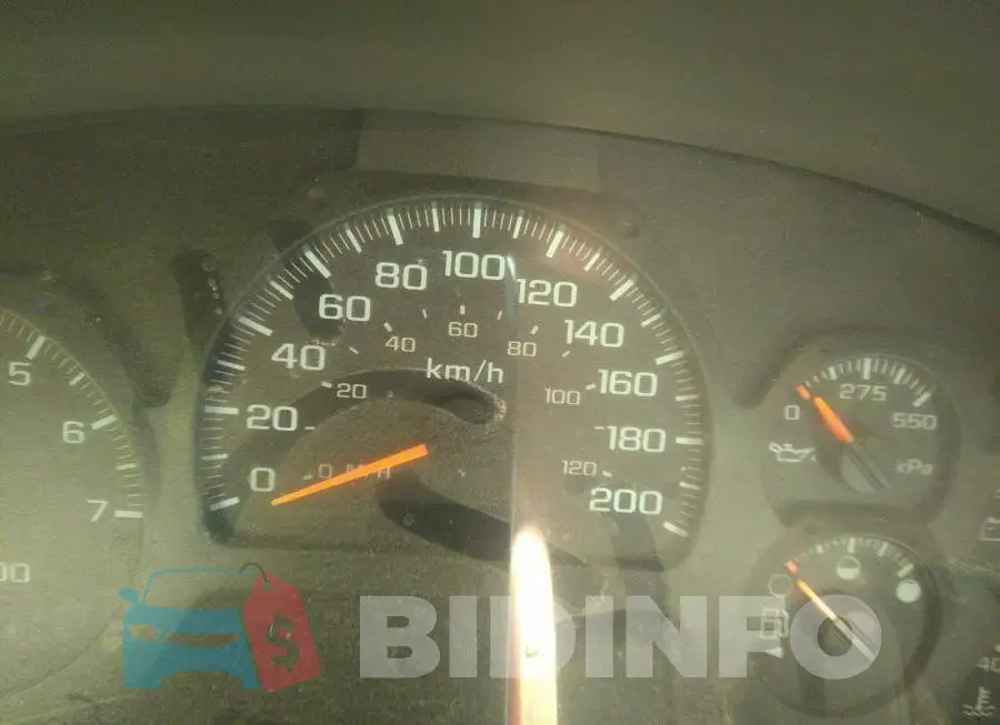1GNDT13S442209836 Photo# 7