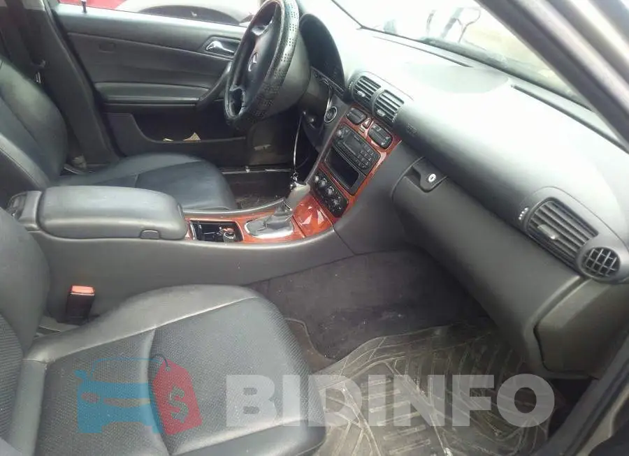 WDBRF81J84F534246 Photo# 5
