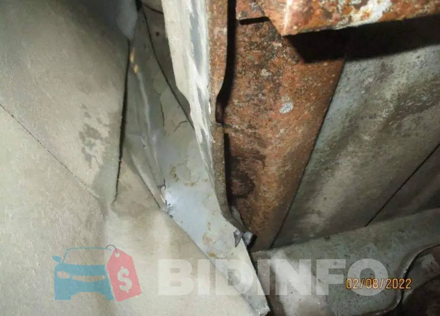 1GCGK13U52F236835 Photo# 11