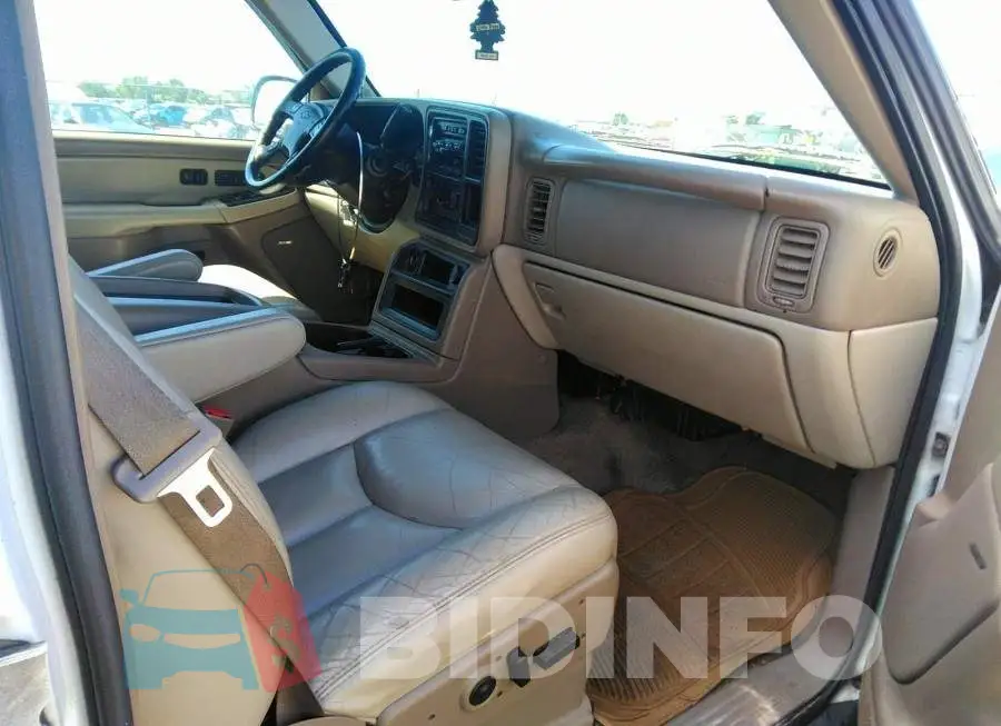 1GNEK13Z33J325425 Photo# 5