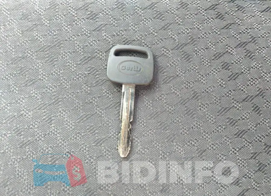 2T1BR12E52C877511 Photo# 11