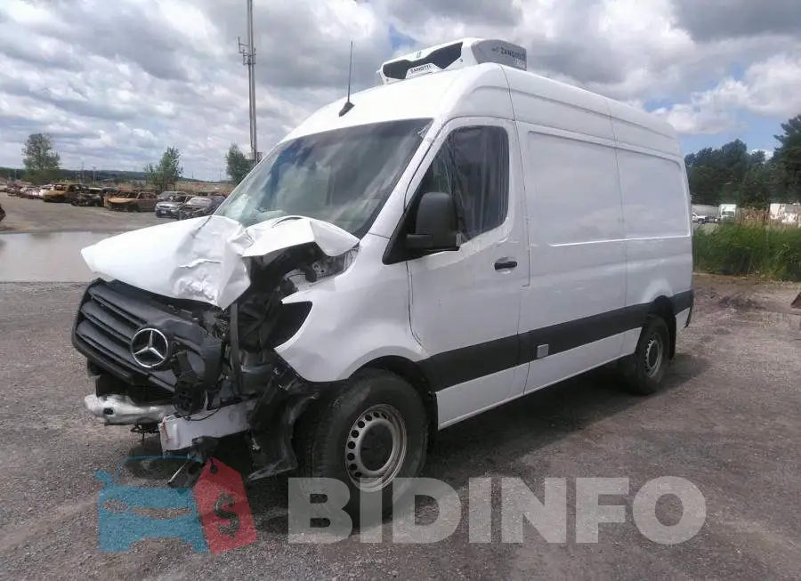WD4BF0CD7KP131173 Photo# 2