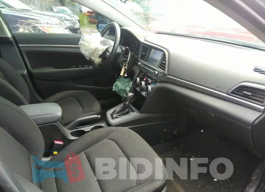 KMHD84LF6KU879674 Photo# 5