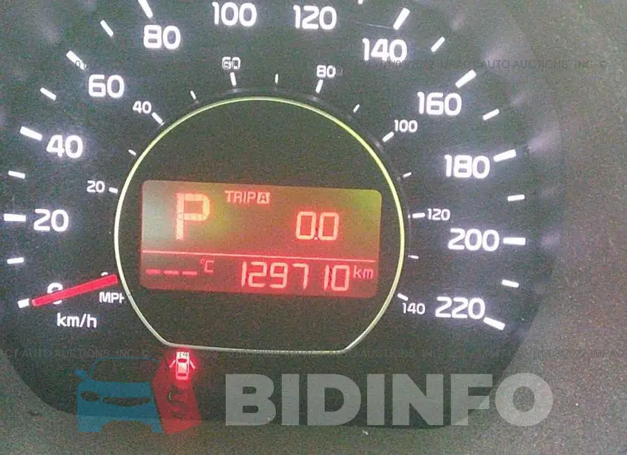 KNDJN2A2XJ7565432 Photo# 7