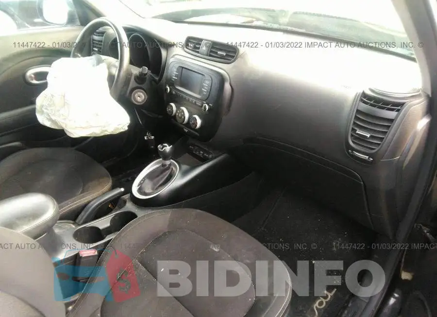 KNDJN2A2XJ7565432 Photo# 5