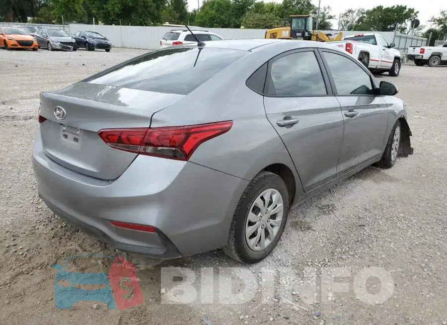 3KPC24A64NE155926 Photo# 4