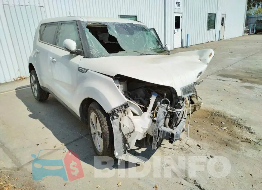 KNDJN2A26G7264696 Photo# 1